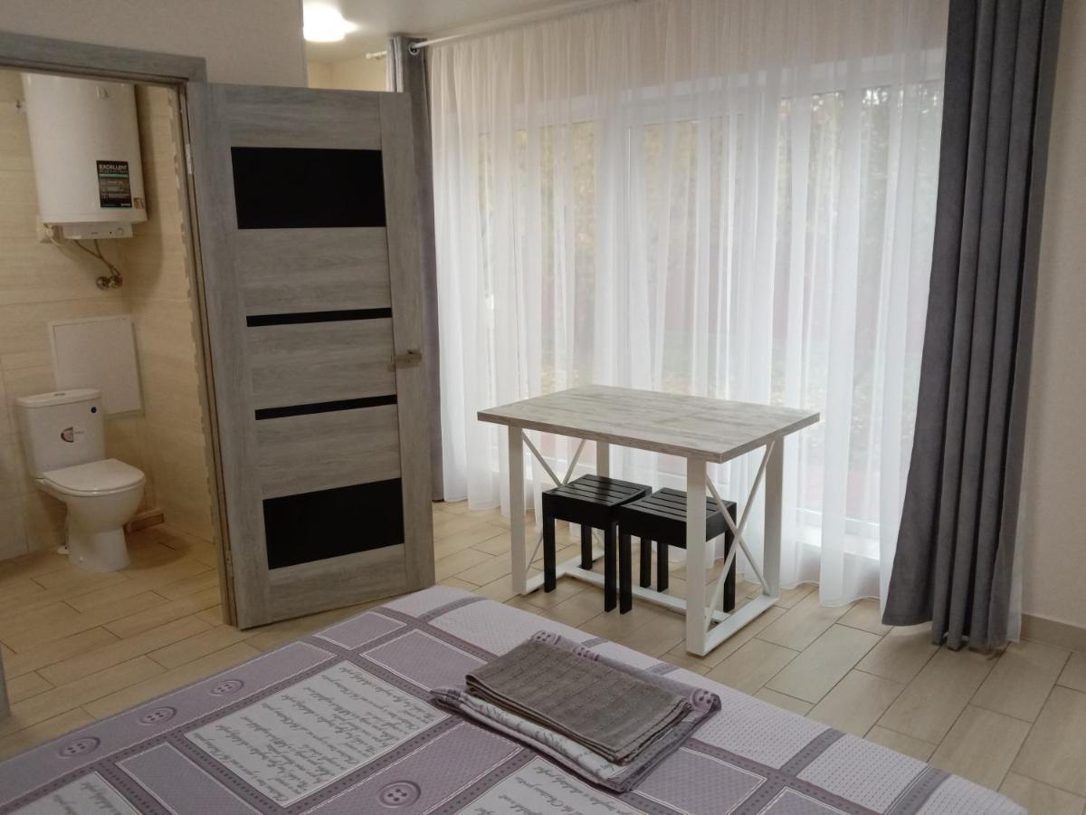 Appartamento Однокімнатна 105 Khmelʼnytsʼkyy Esterno foto